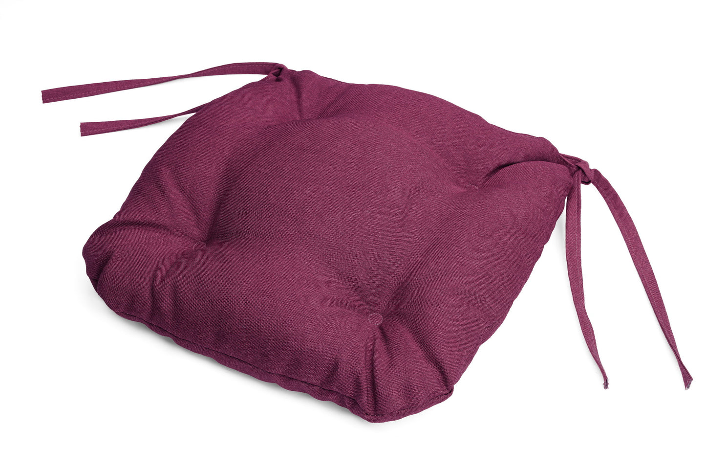 Chair cushion with four quiltings with straps for fastening